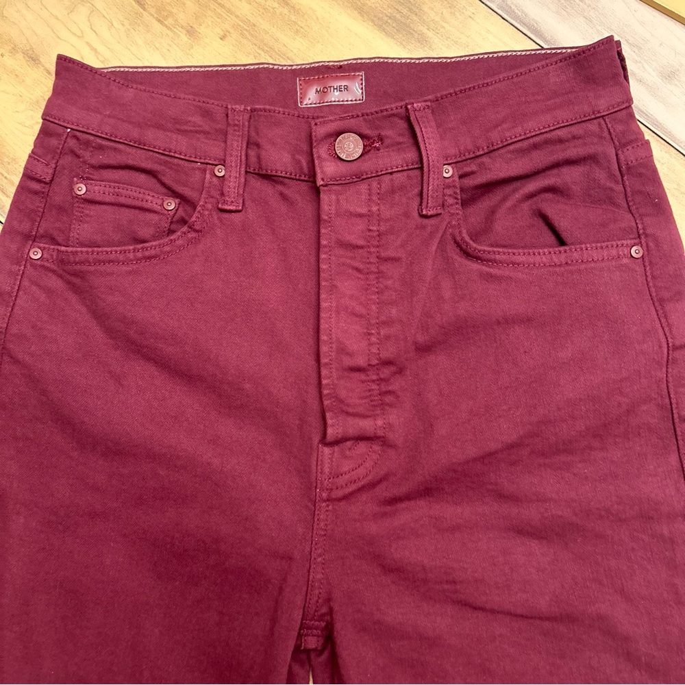 MOTHER THE TRIPPER ANKLE FRAY WASH:
BURGUNDY - Picture 9 of 10